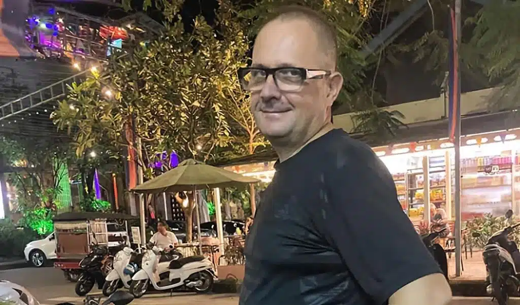 นักปวศ.โปแลนด์หายตัวในเขมร ถูกปล้นหมดตัว พบร่างสภาพผอมโซ อาการสาหัส