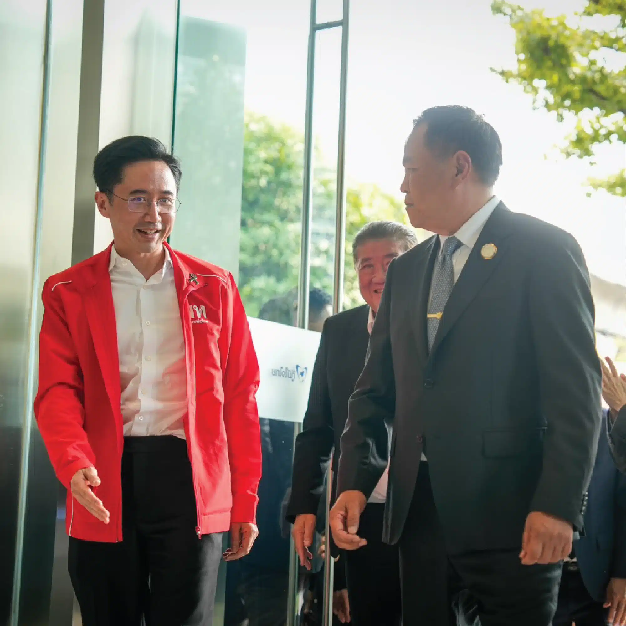 ยศชนัน อนุทิน