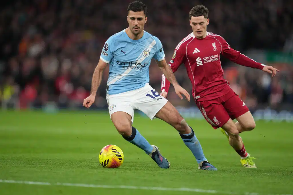 โรดรี้ กองกลางแมนชสเตอร์ ซิตี้ กำลังสำคัญในแดงกลางนัดพบลิเวอร์พูลล่าสุด