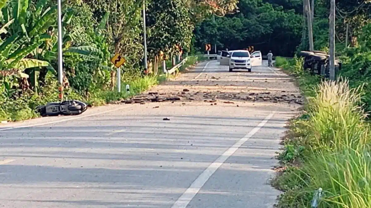 เกิดเหตุคนร้ายลอบวางระเบิดและซุ่มยิงทหารชุดปฏิบัติการเคลื่อนที่เร็ว รพศ. ขณะปฏิบัติหน้าที่รักษาความปลอดภัยเส้นทางเลือกตั้งที่ อ.บันนังสตา จ.ยะลา