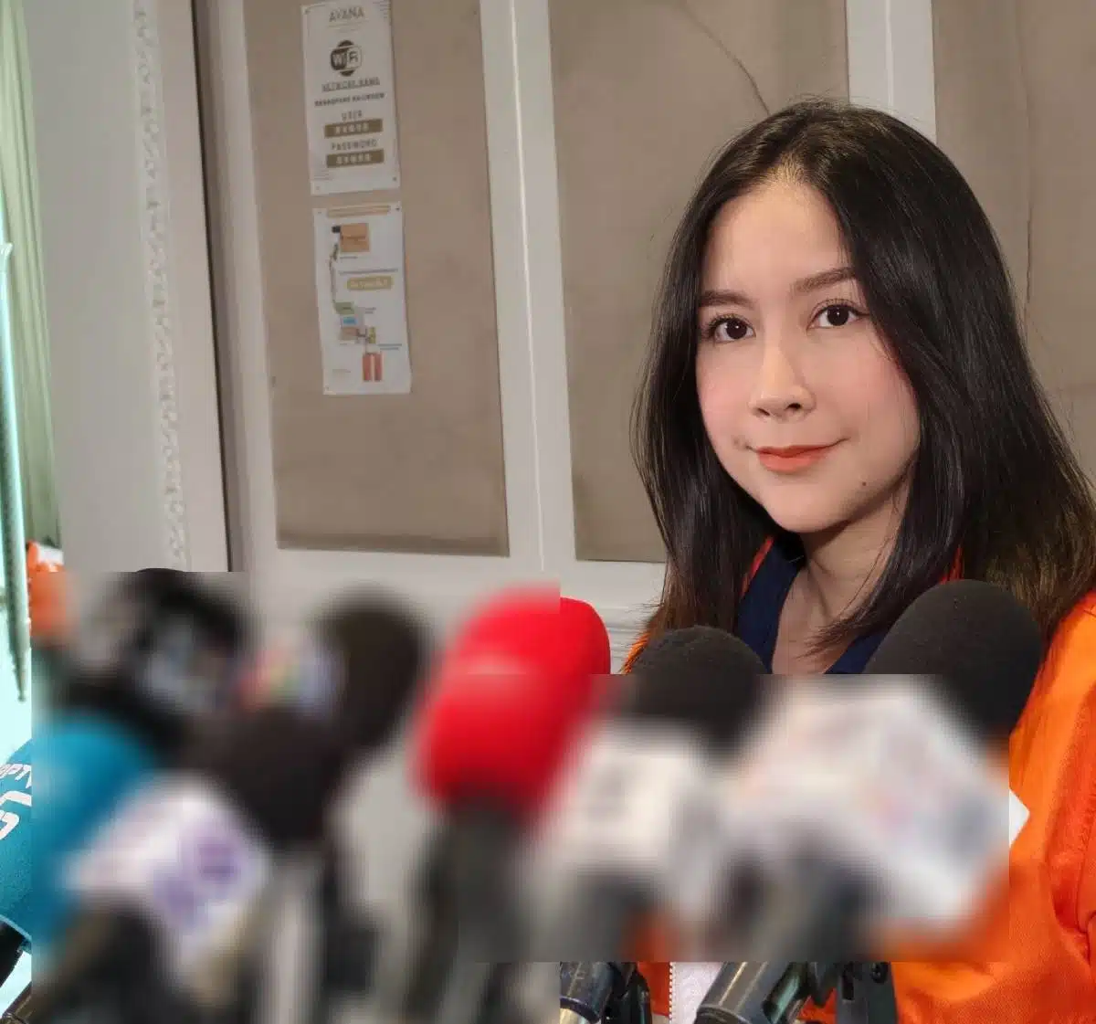 น.ส.ชลณัฏฐ์ โกยกุล หรือ “ปาล์ม” อดีตพิธีกรชื่อดัง เป็นว่าที่ผู้สมัคร สส.กทม. เขต 28 บางบอน–จอมทอง–หนองแขม แทนผู้สมัครคนเก่า อย่าง“ไอซ์” น.ส.รักชนก ศรีนอก สส.กทม.