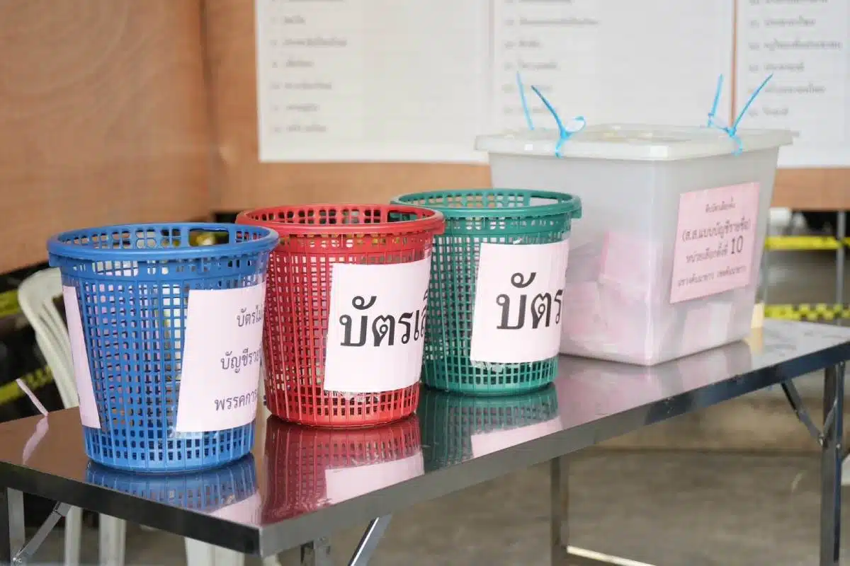 วันที่ 22 กุมภาพันธ์ 2569 การออกเสียงลงคะแนนเลือกตั้ง สส. แบบแบ่งเขตเลือกตั้ง และแบบบัญชีรายชื่อ และการออกเสียงประชามติ ใหม่ ของหน่วยเลือกตั้งและหน่วยออกเสียงประชามติที่ 9