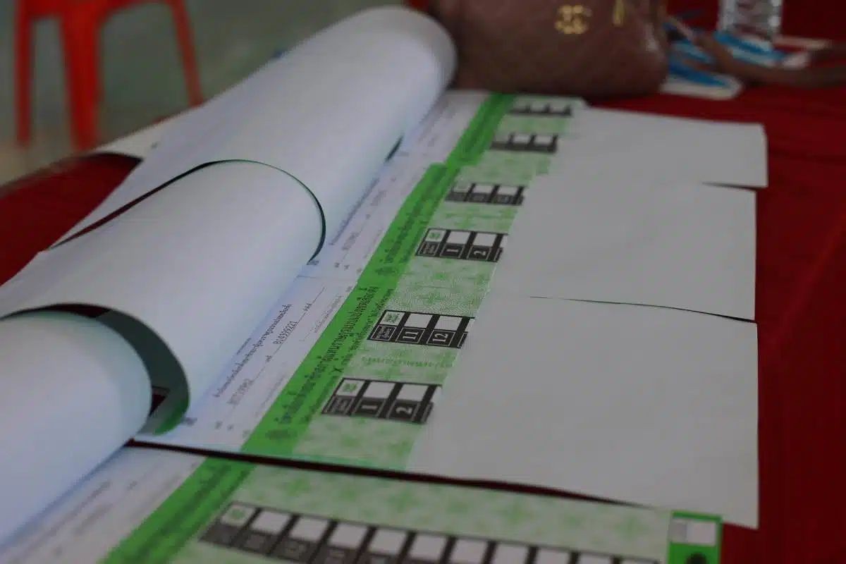 ความผิดพลาดในการเลือกตั้งของแนน บัตรลงคะแนน 69 ใบถูกฉีกอย่างไม่ถูกต้อง มีการสอบสวนความประมาทของเจ้าหน้าที่ประจำหน่วยเลือกตั้ง