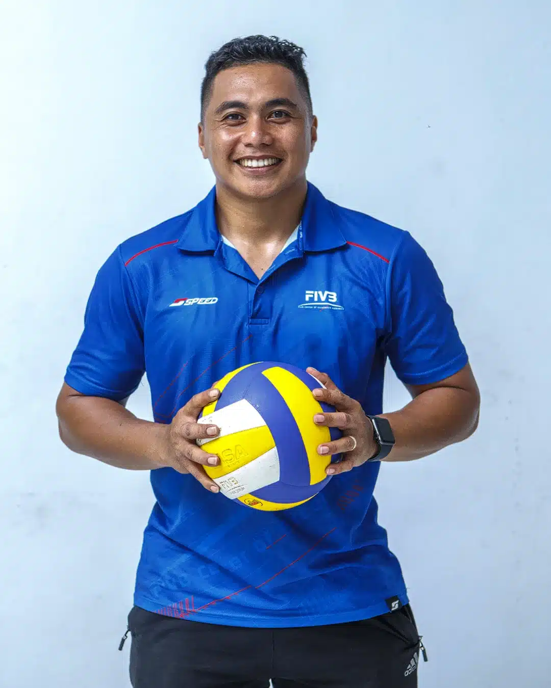 แมงกาแนง อดีตดาวตบหญิงอินโดนีเซีย