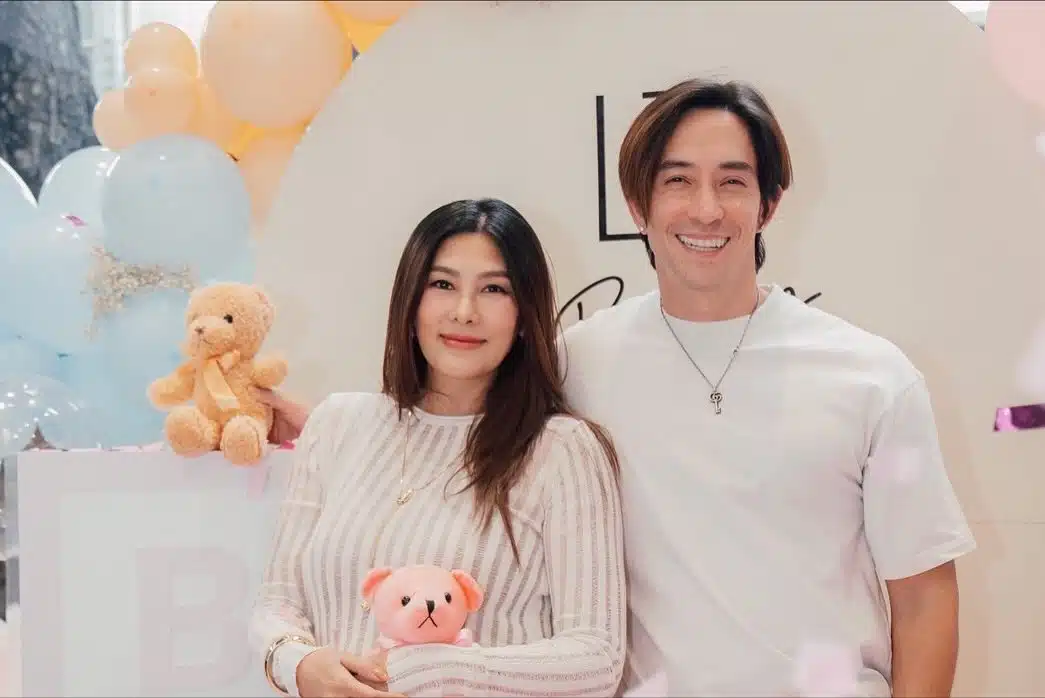 นุ่น รมิดา และ หลุยส์ สก๊อต