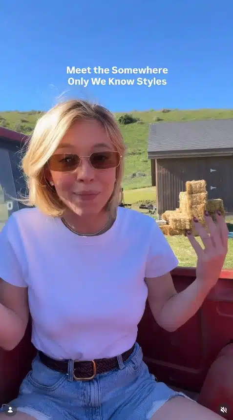 คลิปของซิดนีย์ สวีนนีย์ อวดหุ่นแซ่บในชุดชั้นใน