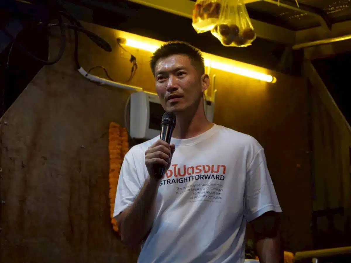 ธนาธรเดือดปมเลือกตั้งวุ่น "ความไม่เอาไหนของ กกต. คืออาชญากรรมต่อประชาธิปไตย