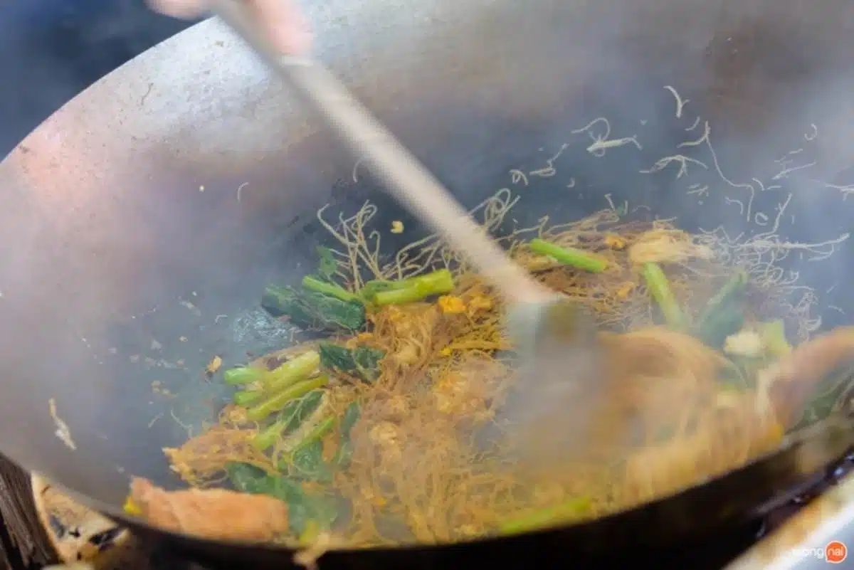 ราดหน้าคุณลี ร้านคุณจี๊ดยอดผัก ล่าสุดเจ้าของเสียชีวิต