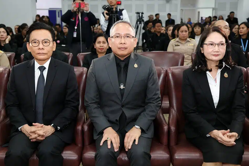 นายกันตพงศ์ รังษีสว่าง ปลัดกระทรวง พม.