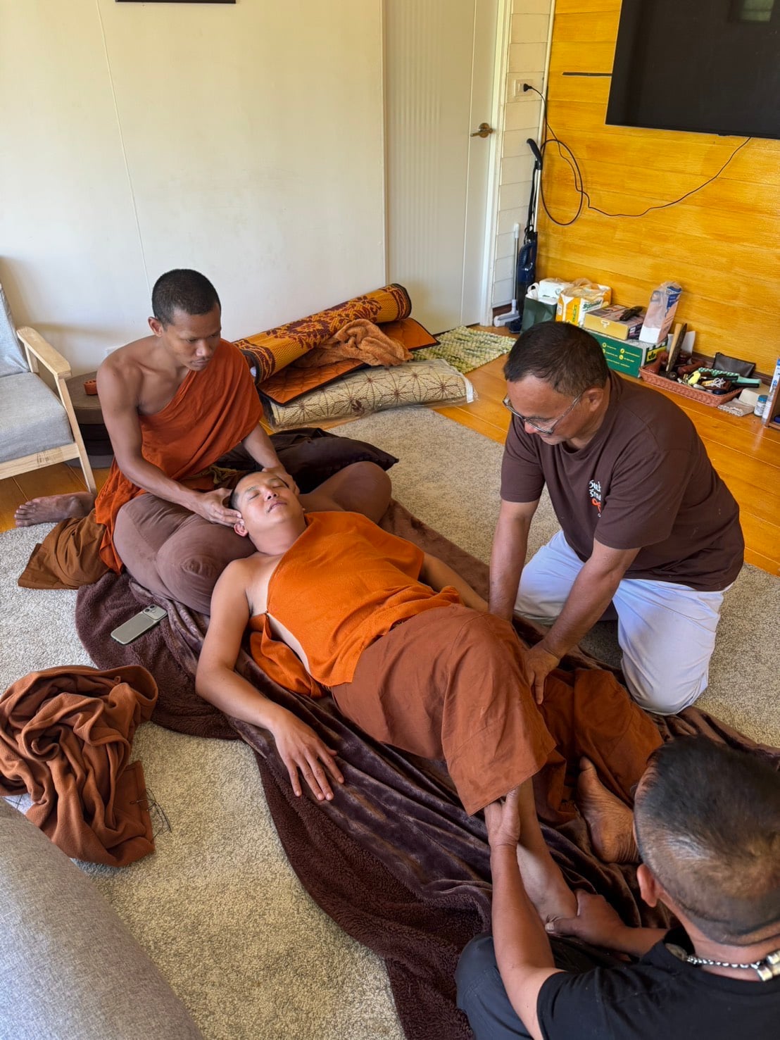ครูบาชัยวัฒน์ แห่งวัดป่าชนะใจ แอดมิทด่วน หลังอาการอาพาตกำเริบ เหตุพักผ่อนไม่พอ-2