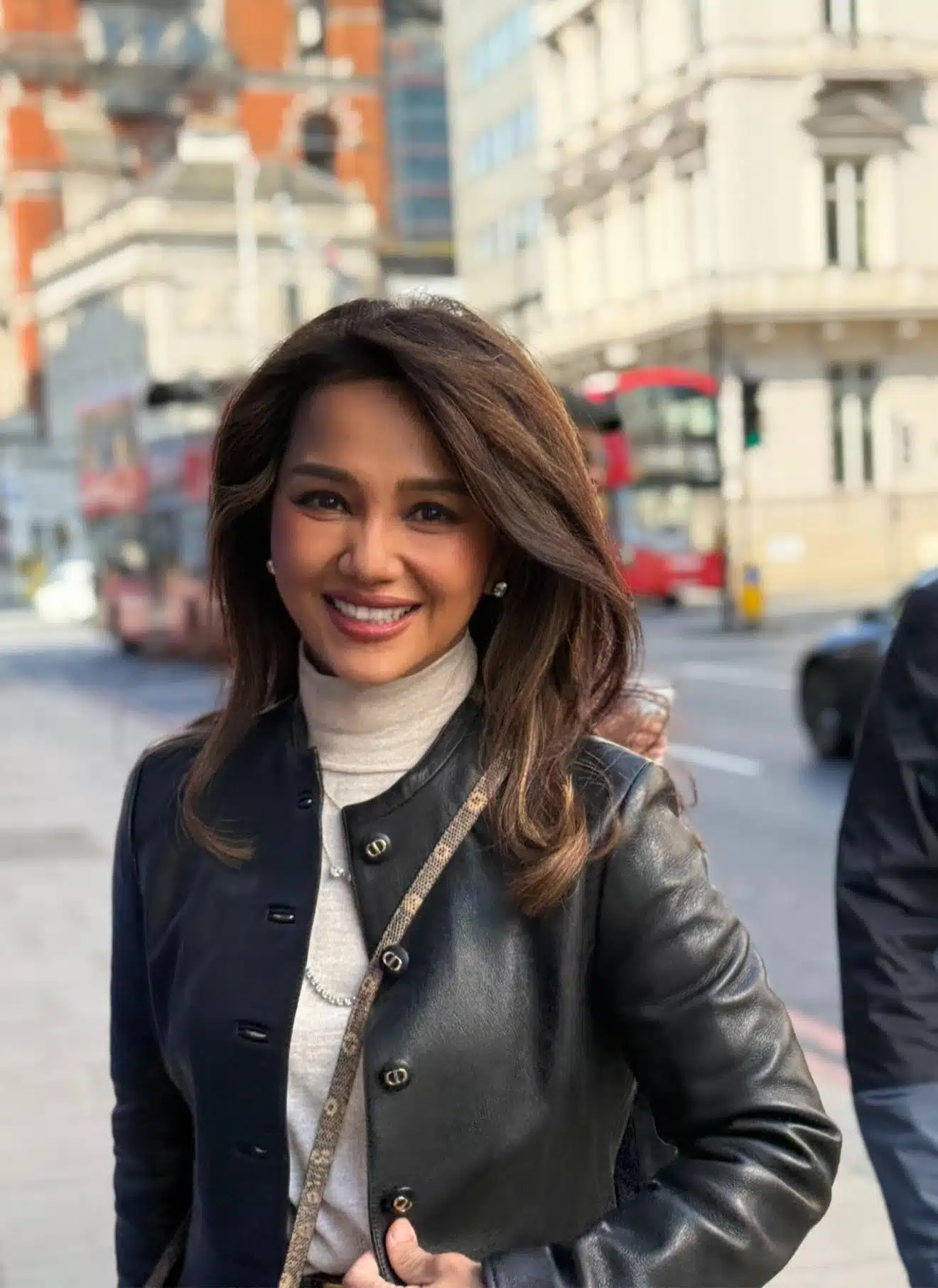 ครูอ้อย