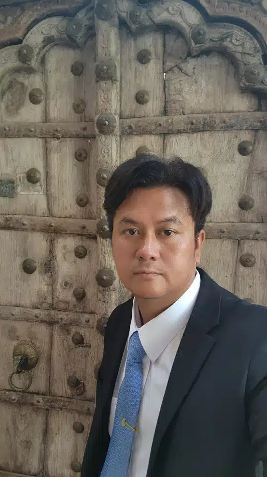 ทนายธรรมราช สาระปัญญา