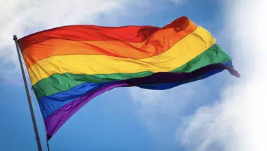 ศาลฟิลิปปินส์ รับรองสิทธิ์ คู่รัก LGBTQ "เป็นเจ้าของทรัพย์สินร่วมกัน" แม้กฎหมายยังไม่ให้แต่งงาน