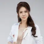 ช็อก "หมอของขวัญ" ประกาศคืนใบประกอบวิชาชีพ ลั่นทนระบบ "แพทยสภา" ไม่ไหว