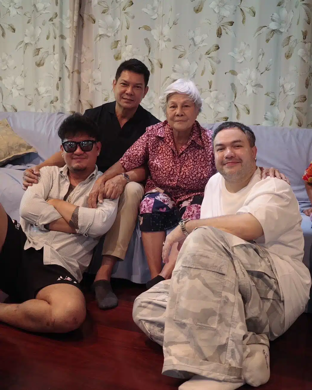 หมูกระทะร้านดัง ปิดกิจการ เพิ่งรู้เป็นร้านของแม่ โอ๊ต ปราโมทย์-6