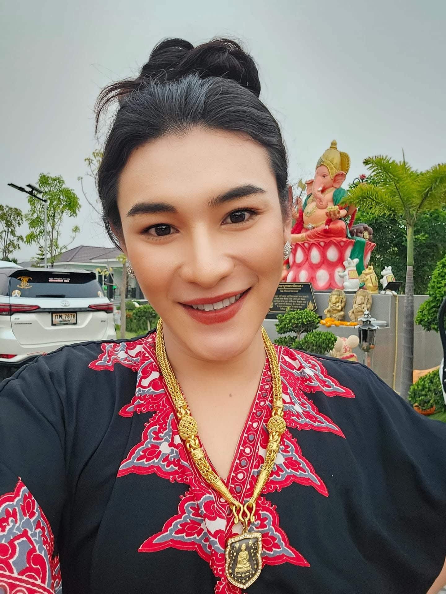 เจ๊ฟองเบียร์