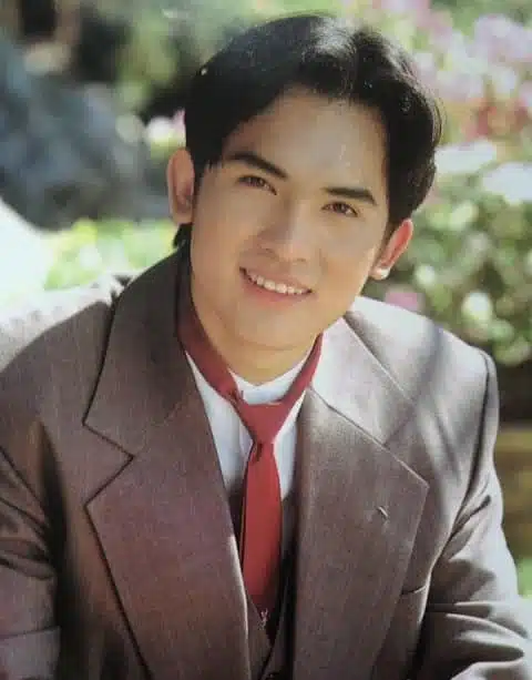 เปิดภาพล่าสุด บี๋ สวิช หวนคืนจอแก้วอีกครั้ง ในวัยเลข 5 หล่อเป๊ะไม่เปลี่ยน-8