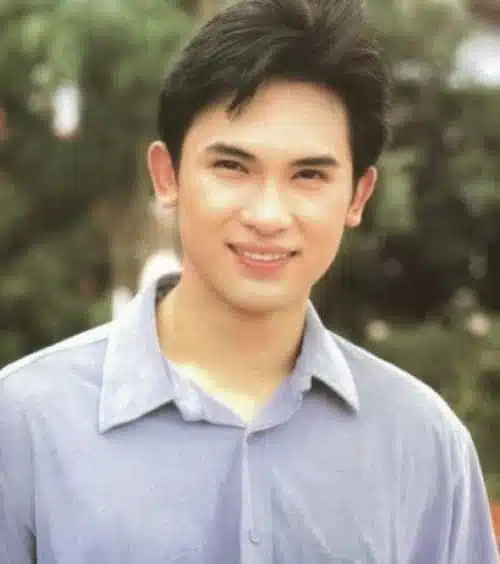 เปิดภาพล่าสุด บี๋ สวิช หวนคืนจอแก้วอีกครั้ง ในวัยเลข 5 หล่อเป๊ะไม่เปลี่ยน-9