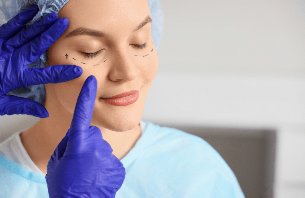 หมอศัลยกรรมถุงใต้ตาที่เก่งที่สุด