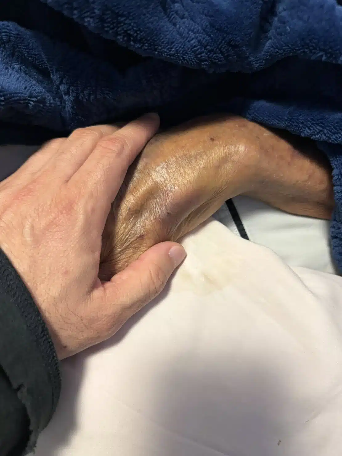 สิ้น อดิศัย โพธารามิก อดีตรัฐมนตรี 3 สมัย ลูกทำตามคำสั่งเสียสุดท้าย