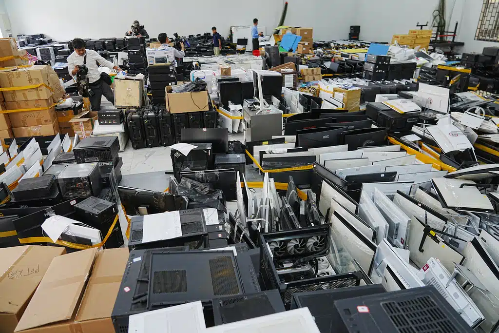 กัมพูชาประกาศกวาดล้างแก๊งคอลเซ็นเตอร์-6