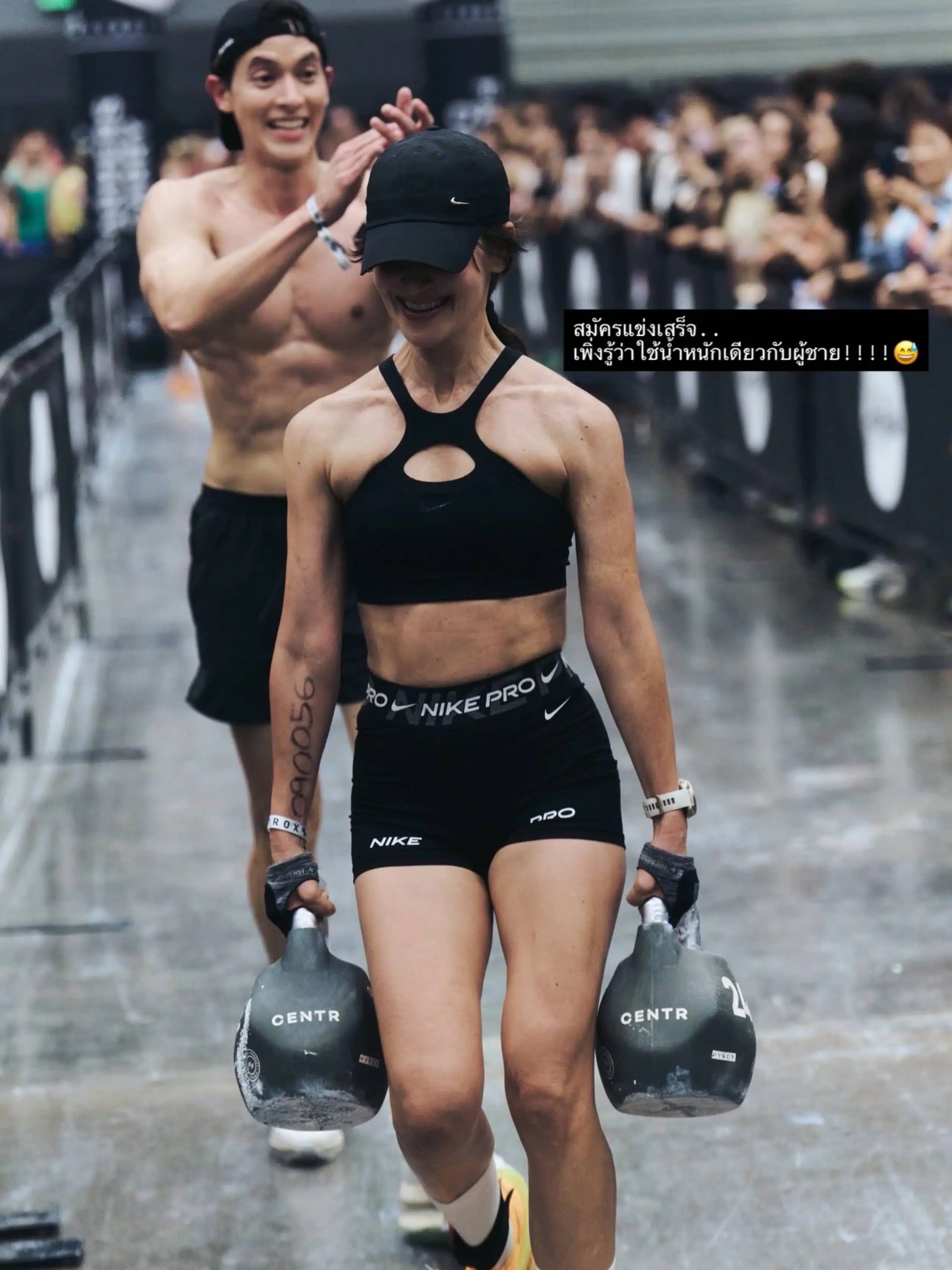 แอนทองประสมกับท่า Farmer’s Carry