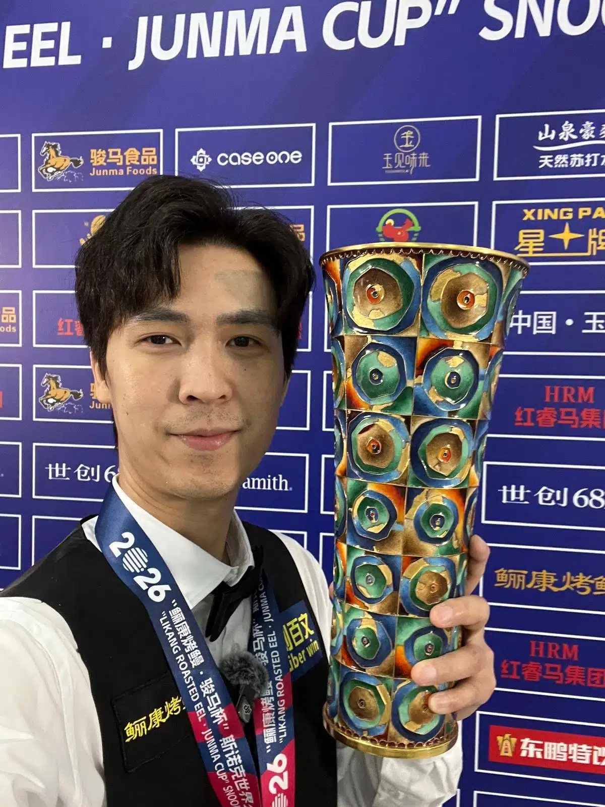 เทพชัยยะอุทิศชัยชนะโลกให้แก่คนที่เขารัก