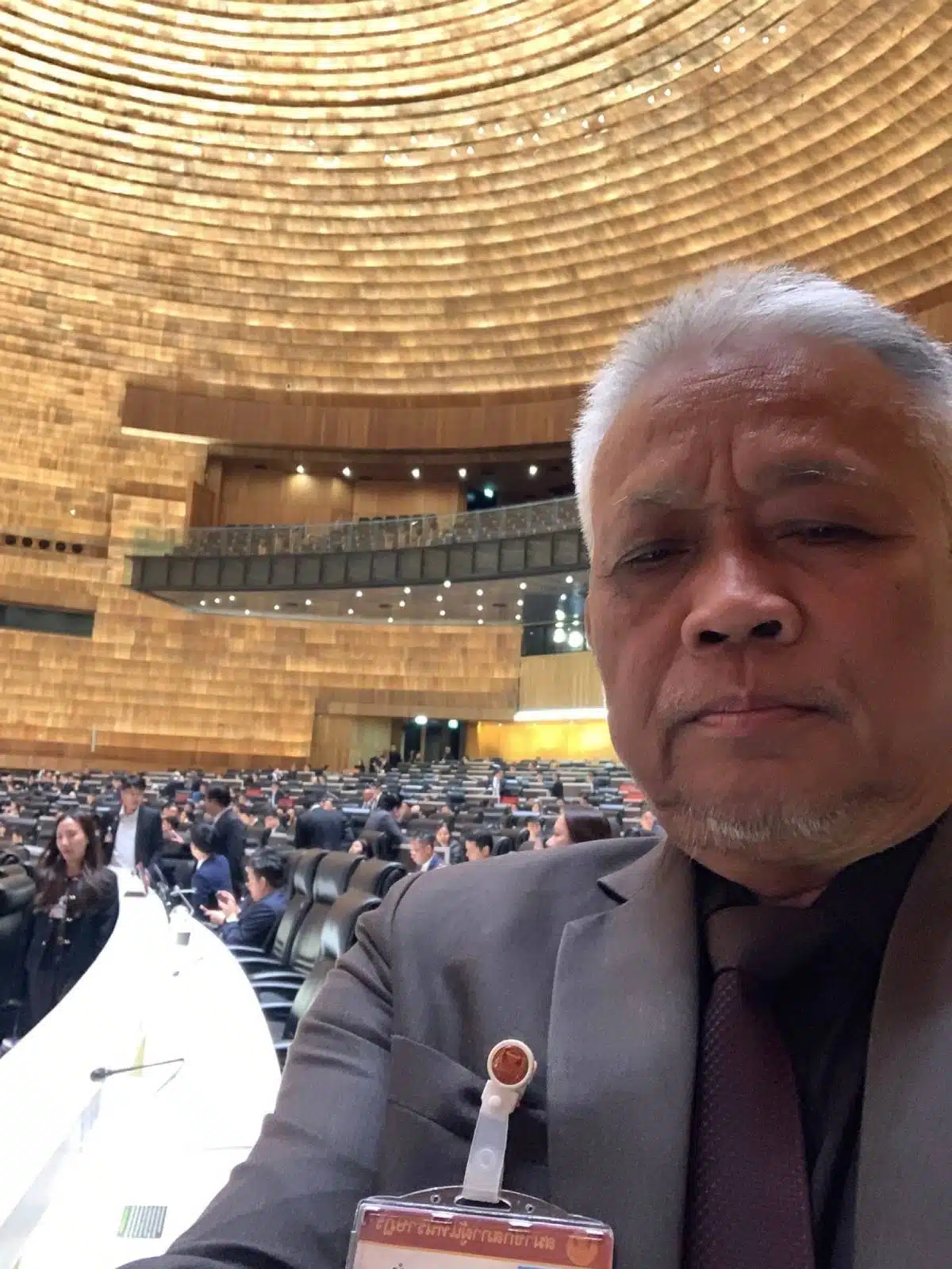 สะเทือนวงการ คำพอง เทพาคำ อดีต สส.บัญชีรายชื่อ พรรคประชาชน เผยถูกขอซื้อโหวต 80 ล้าน