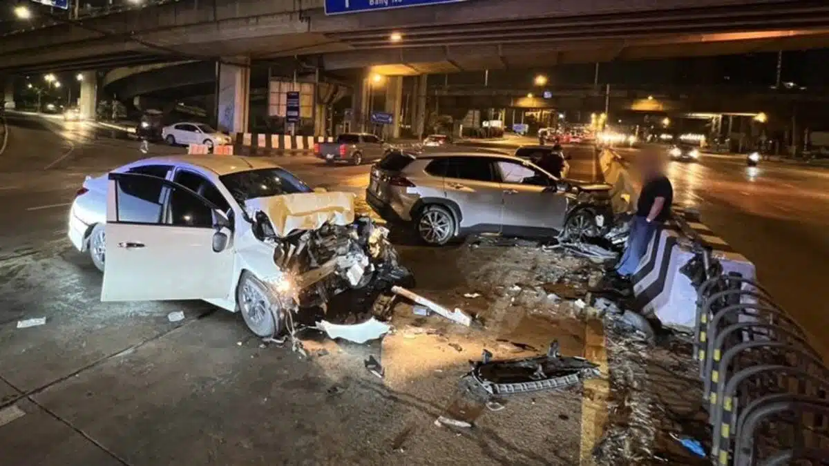 อุบัติเหตุย้อนศรยับที่นนทบุรี