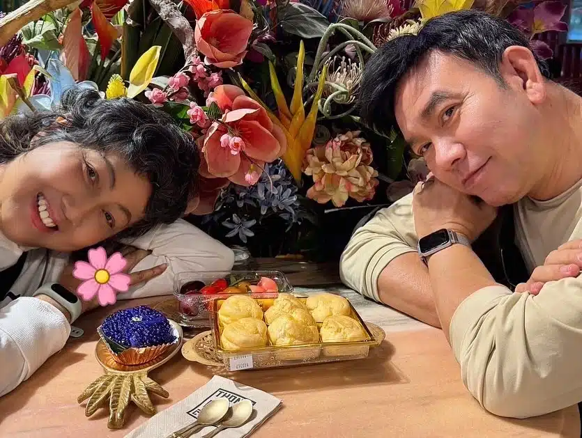 มุกดา บุญทอง และ หนึ่ง นึกคิด บุญทอง