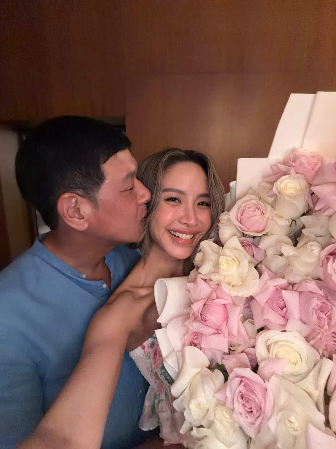 น้ำชา ชีรณัฐ และ สามี