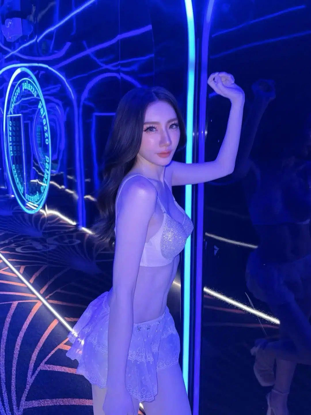 "เบนซ์ พริกไทย" ดูแพง มีระดับ และตรงคอนเซปต์ "เซ็กซี่ระดับลักชูรี"