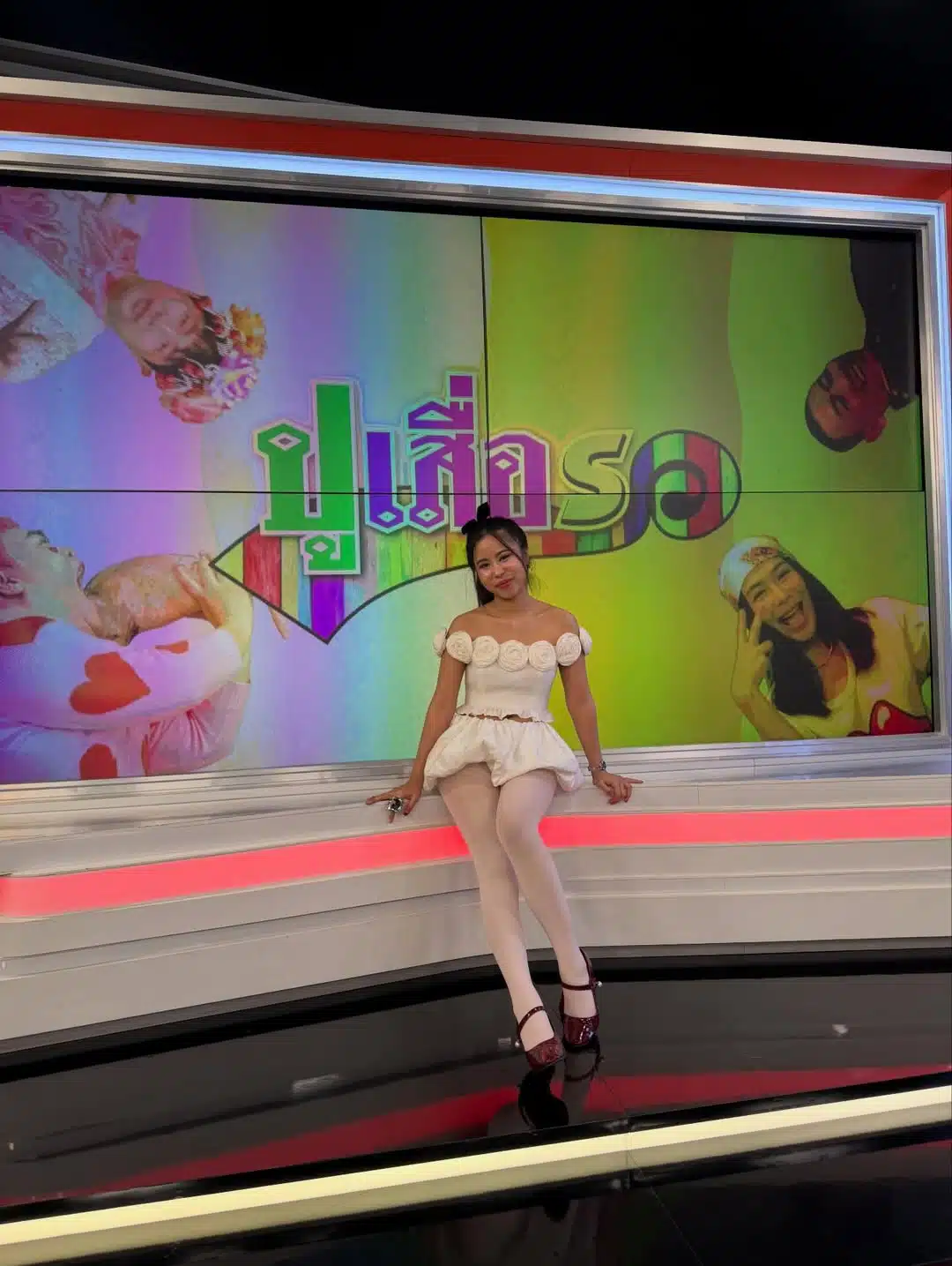 ไอซ์ เพื่อนเกลทำงานที่ บริษัท โพลีพลัส พีอาร์ จำกัด