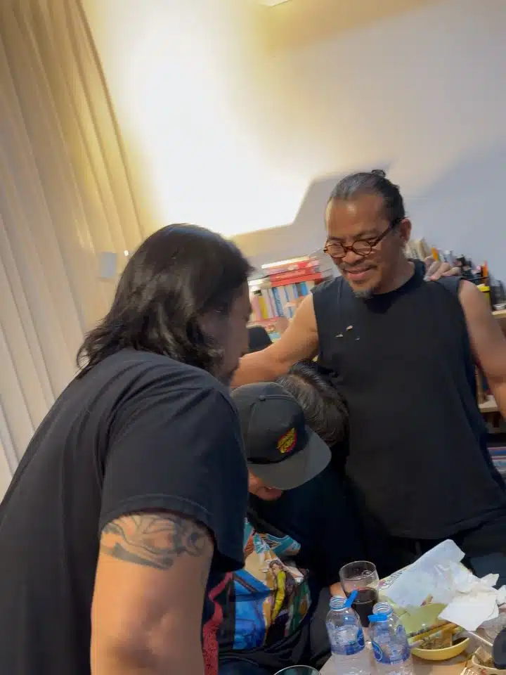 แด๊กซ์ Bigass คืนดีอดีตเพื่อนร่วมวง