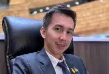 สส. ชนนพัฒฐ์ งานเข้า DSI ออกหมายเรียก คคีเว็บพนัน “ธรรมนัส” รูดซิปปากลั่นเป็นเรื่องส่วนตัว