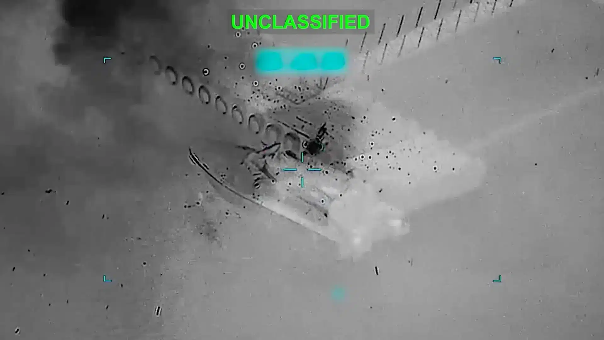 สหรัฐฯ ถล่มเรือวางทุ่นระเบิดอิหร่าน 16 ลำ หวังสกัดการปิดตาย "ช่องแคบฮอร์มุซ"