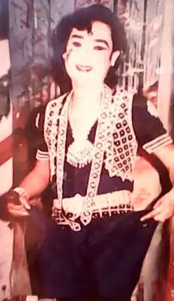 ประวัติ ศักดิ์นรินทร์ดาวร้าย