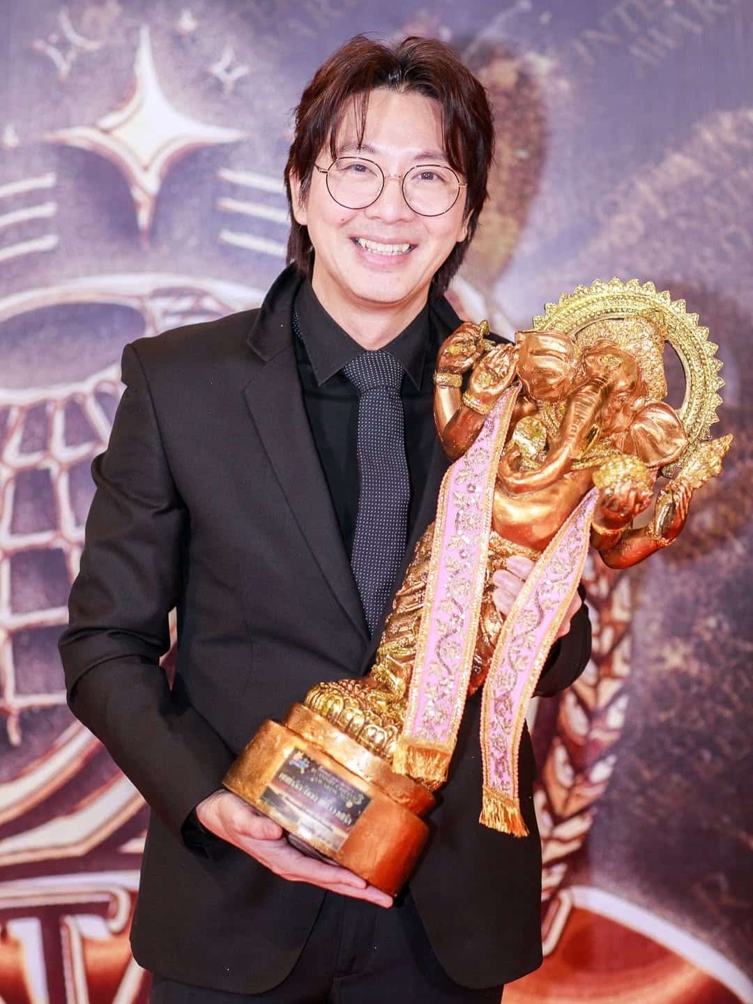 ประวัติ เกลือ กิตติ-1