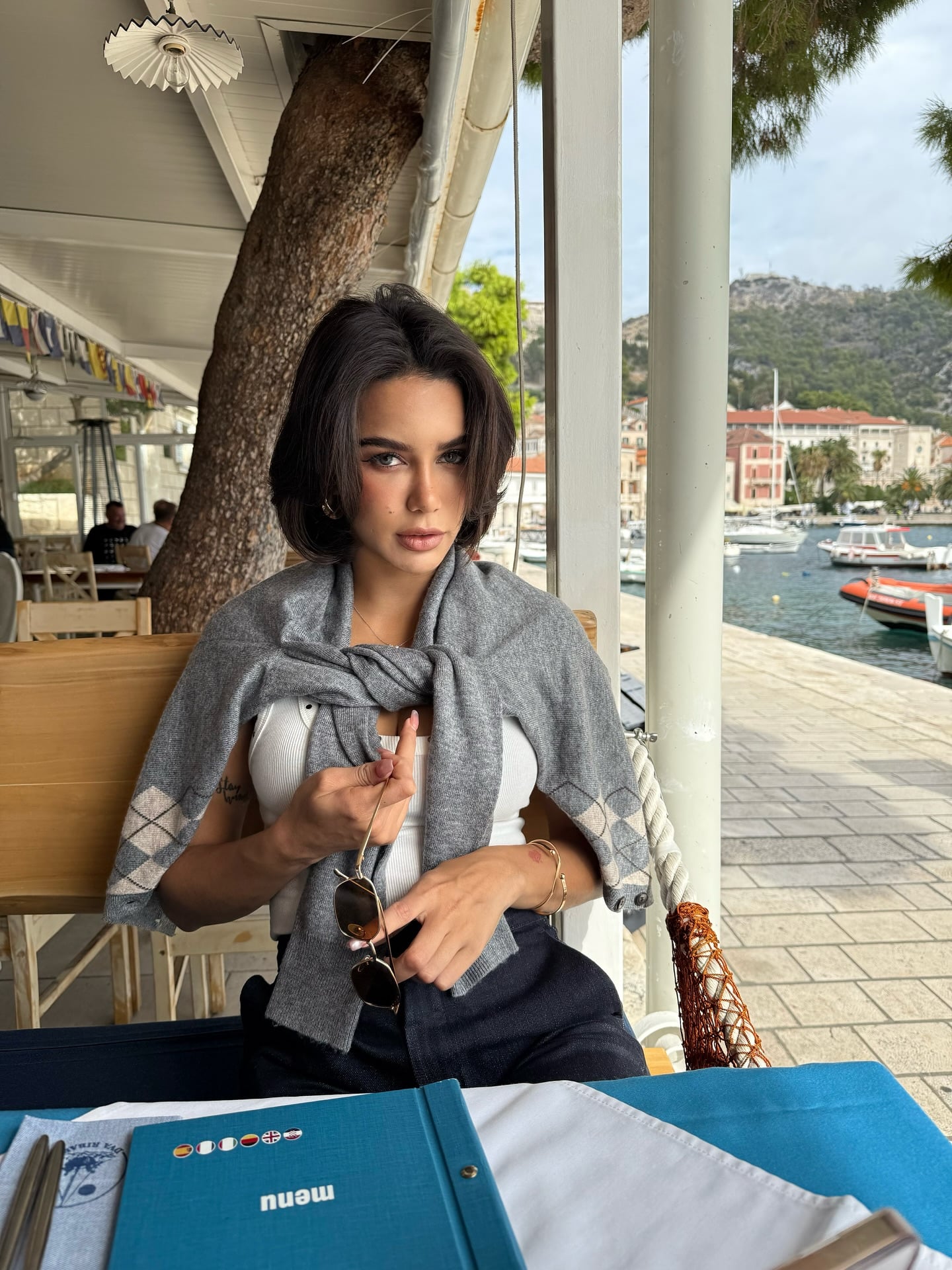 พราด้า ธันย์สิตา -4