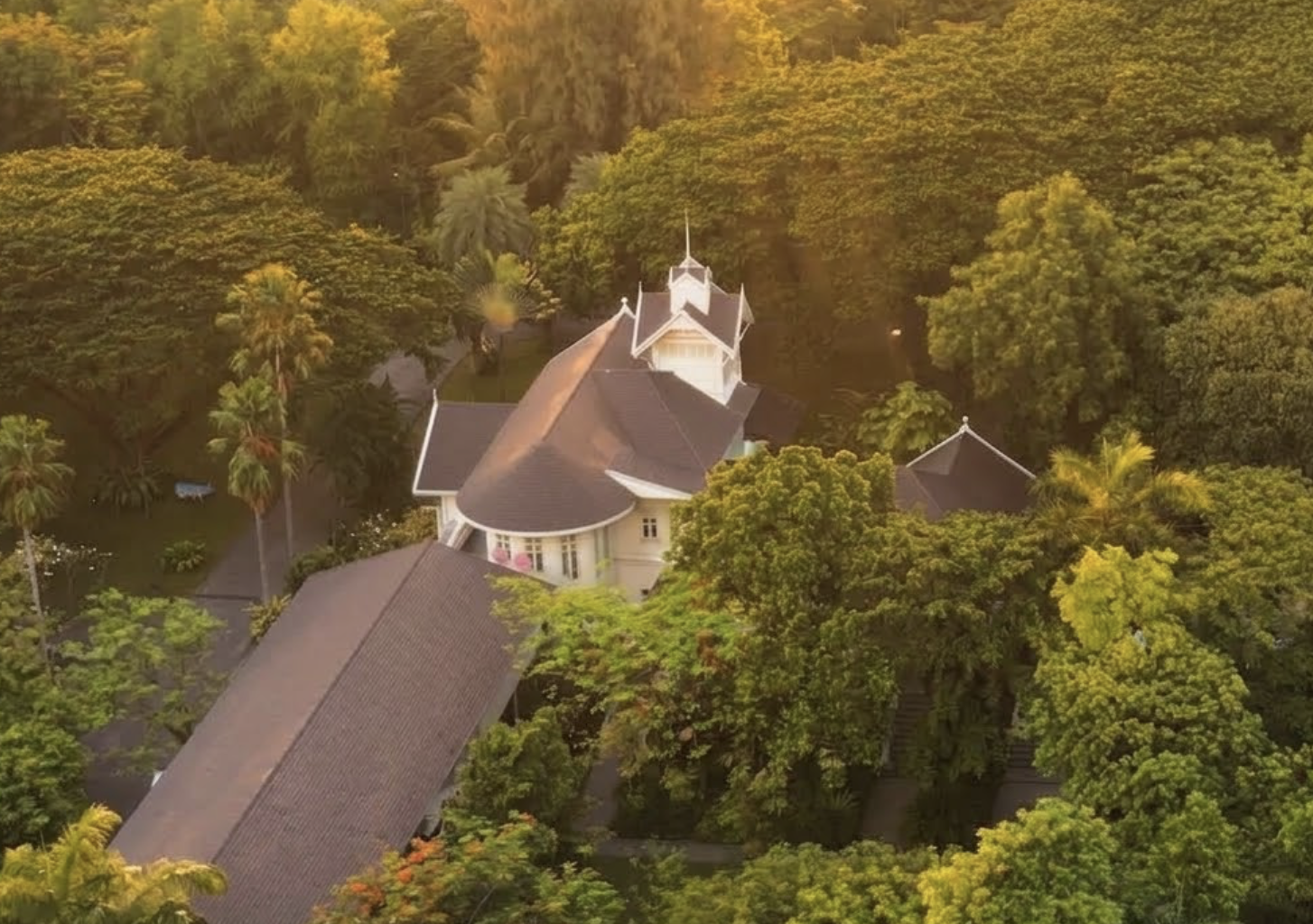 ย้อนประวัติ สถานทูตเนเธอร์แลนด์ในไทย ขายทำเลยทองหมื่นล้าน ย้ายไป ดุสิต เซ็นทรัล พาร์ค