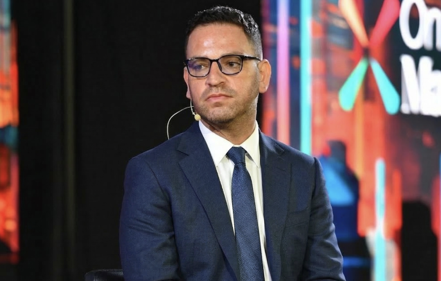 ไมเคิล เคนเนอร์ ขึ้นเวทีงานสัมมนาที่ภูเก็ต