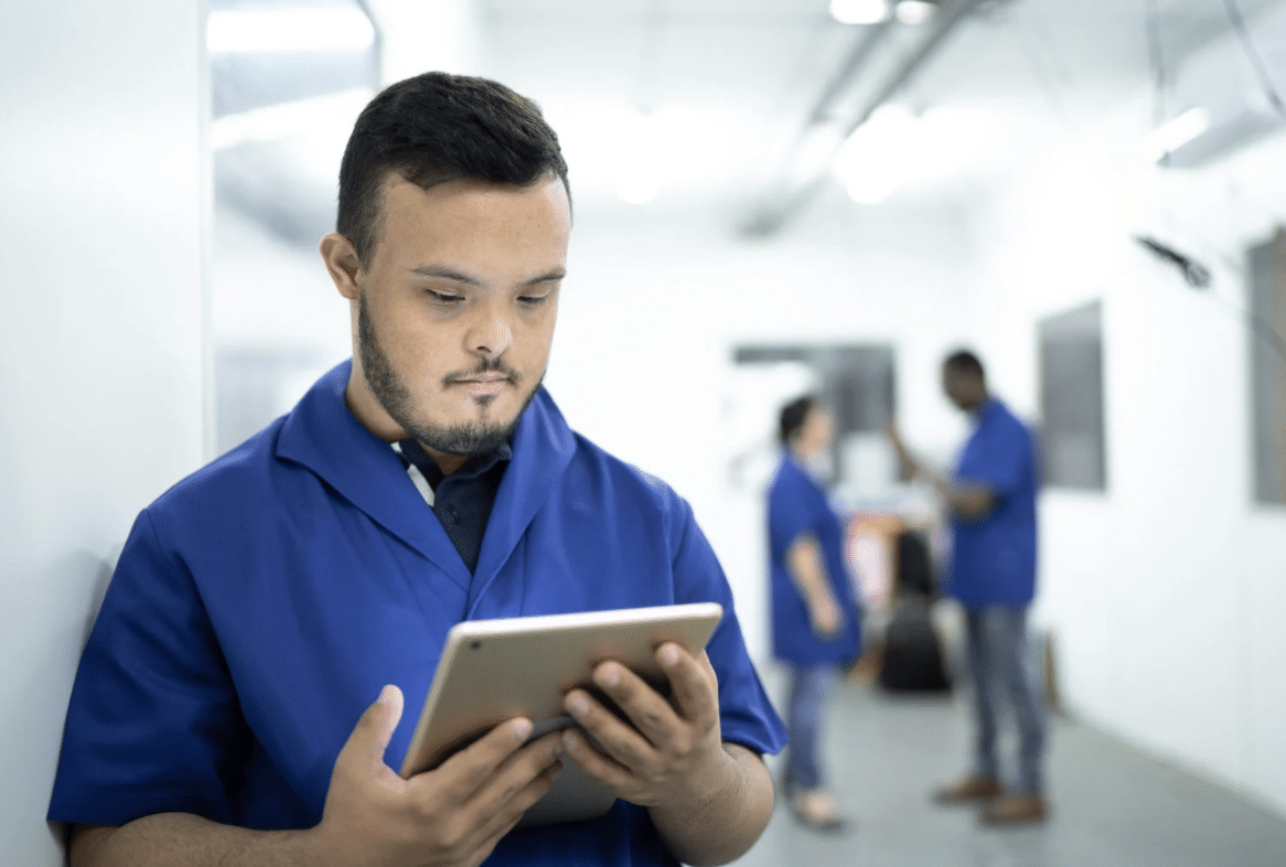 บริษัทแสนดี ให้พนักงาน ลาหยุดเพิ่ม 10 วัน ถ้าทำงานไม่มีความสุข 