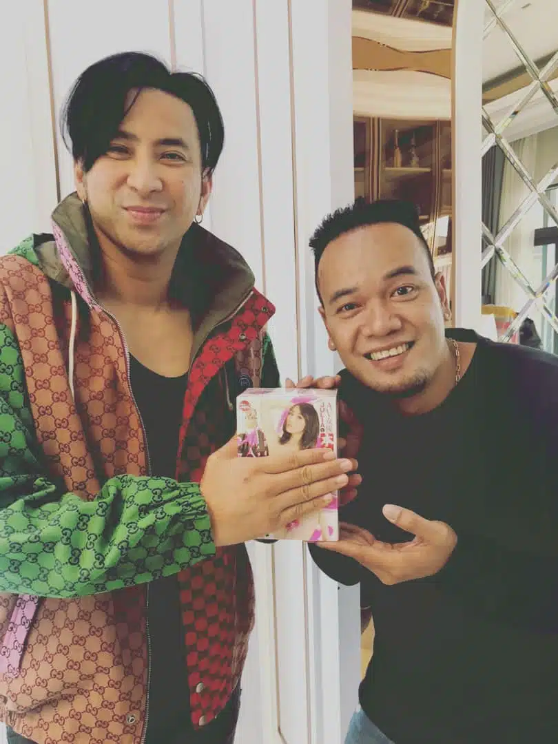 เหน่ง เหม่งจ๋าย