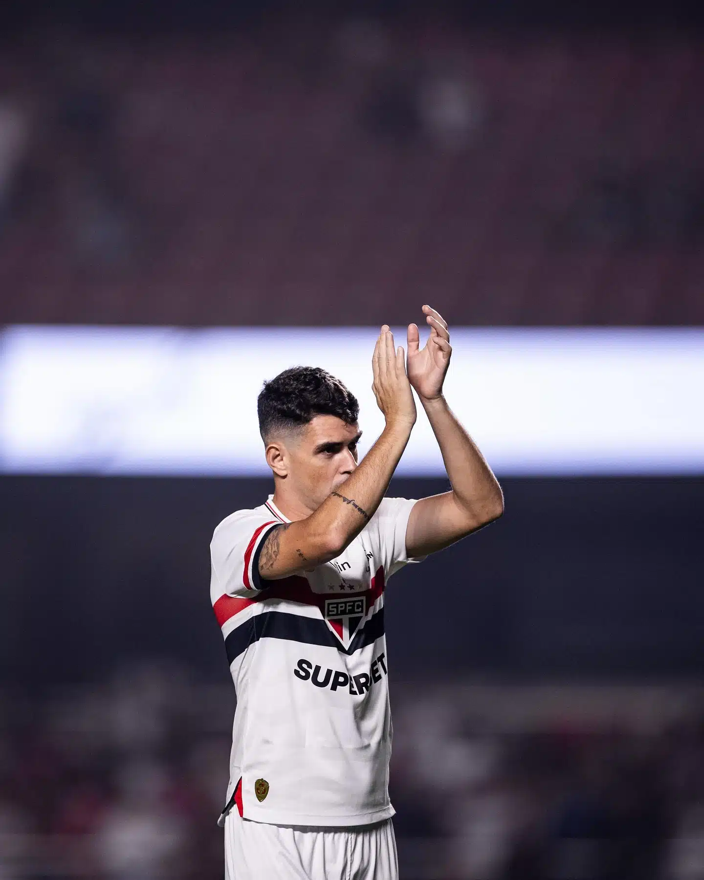 ออสการ์ แขวนสตั๊ด