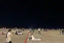 สงกรานต์เขมรคึกคัก ประชาชนนั่งปิกนิกเต็มรันเวย์สนามบิน ฉลองปีใหม่