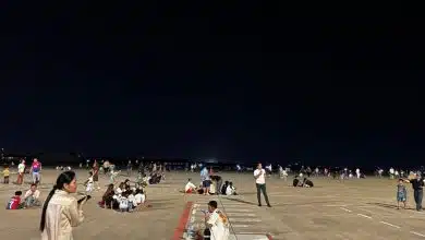 สงกรานต์เขมรคึกคัก ประชาชนนั่งปิกนิกเต็มรันเวย์สนามบิน ฉลองปีใหม่