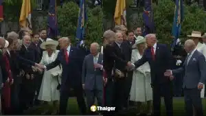 กษัตริย์ชาร์ลส์ทรงยุติจับมือเจ้าหน้าที่ ปล่อญทรัมป์รับช่วงต่อ