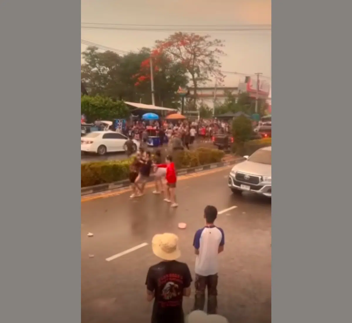 ไล่ยิงไล่แทงวันไหลจอมบึง ราชบุรี