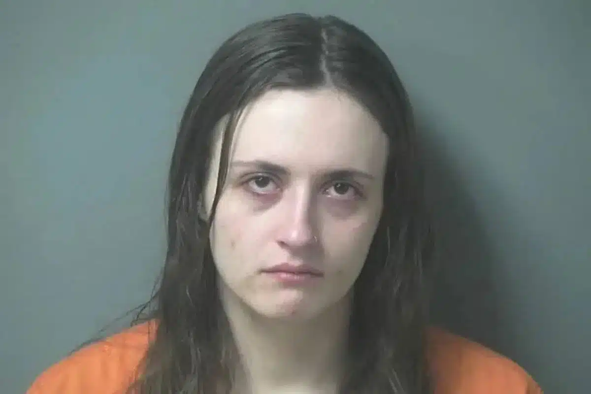 นาเดีย ฮอร์น ถูกจับ