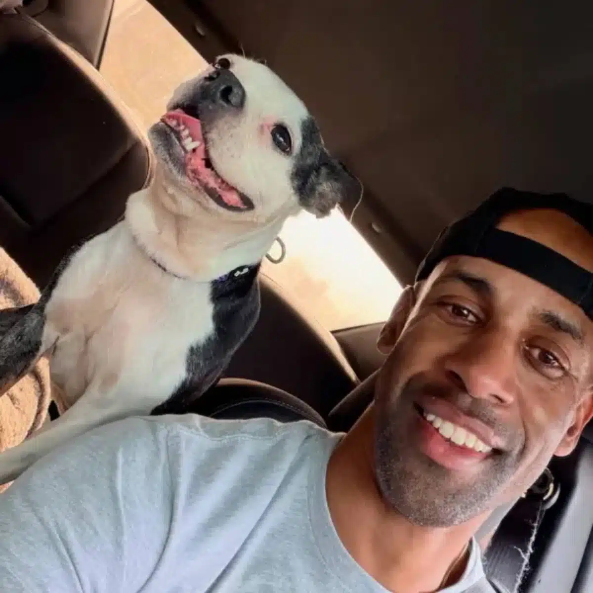 เจ้าของกับสุนัขที่หายไป 3 ปี แต่ได้รับคืนในที่สุด